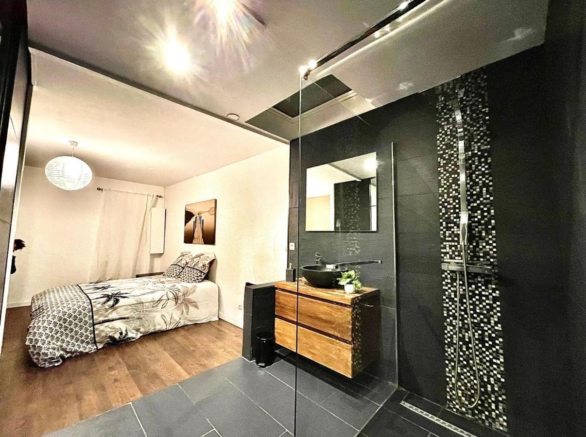 Апартаменты *Fontaine Moussue*Hyper Centre*T2 Standing* Салон-де-Прованс Экстерьер фото